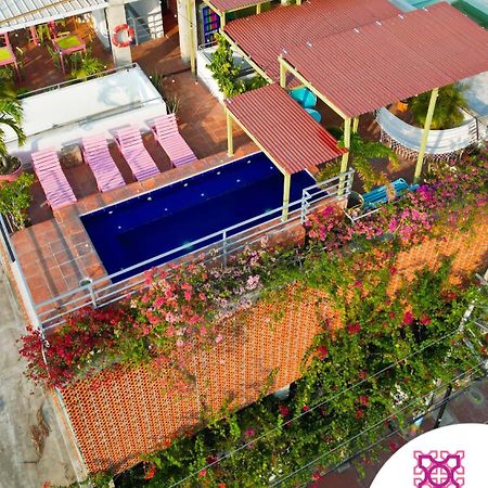 Casa Bugambilia - Alma Hotels Santa Marta  Buitenkant foto
